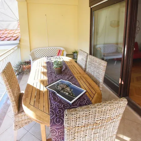 Elza Apartment