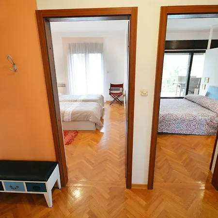 Apartment Elza *