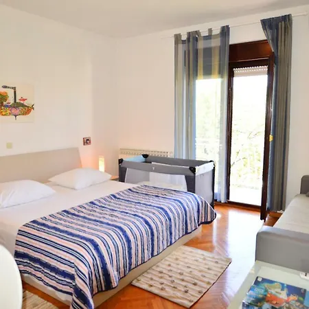 Elza Apartment *