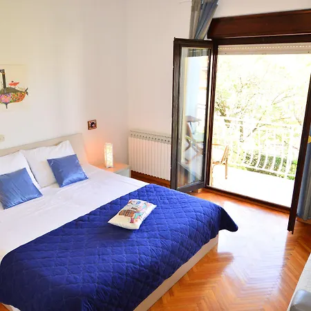 Apartment Elza *